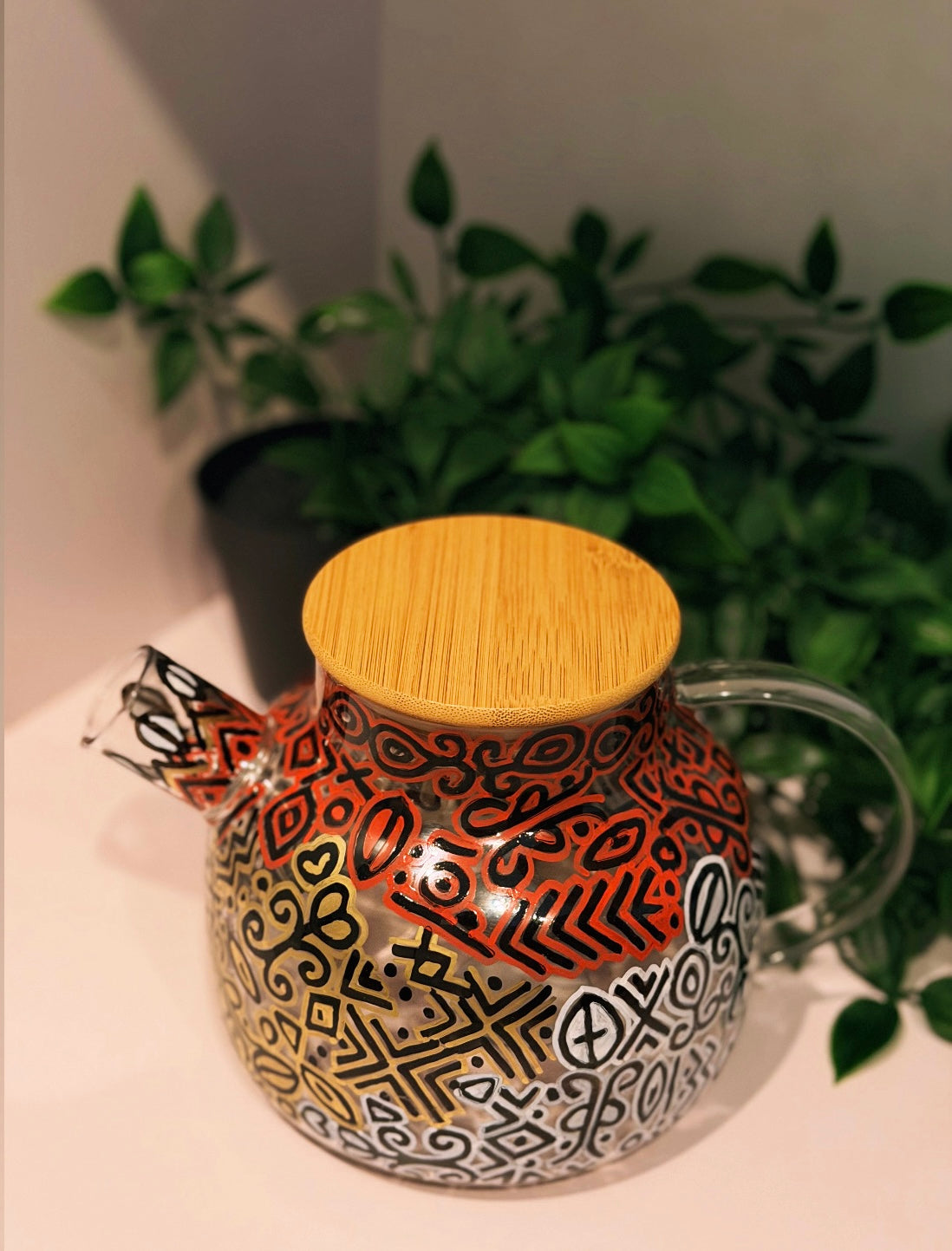 Teapot -ÀṢÀ” Adire Àṣà means “culture” or “tradition” — honouring the enduring legacy of Adire textile art